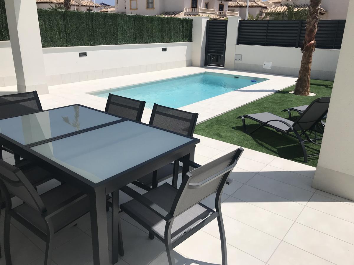Villa Deluxe La Marina Beach Alicante Buitenkant foto